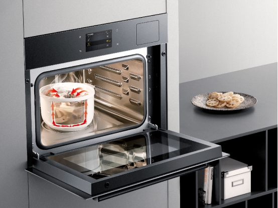 1537857502326477eMA9.jpg 20180824025551354.jpg