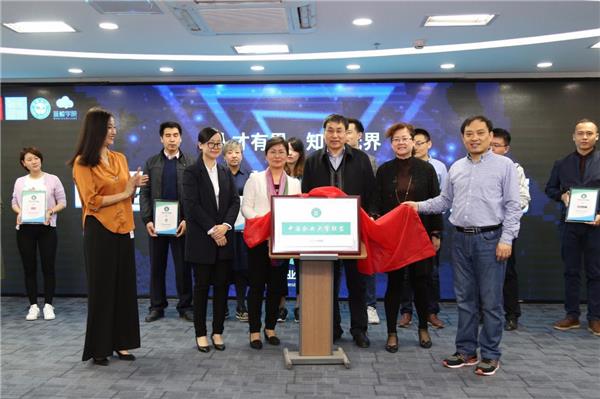 15379437507831955xrN.jpg 2f8b4b9068db7a4_w600_h399.jpg