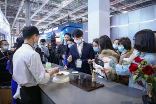 1637042022642773B1Hf.png 203292716.png