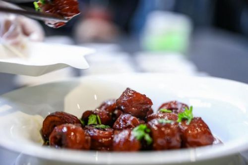 1637042090150105p0O3.jpg 3.jpg