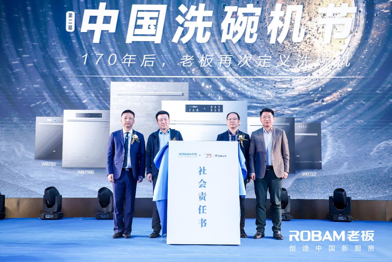 1647936427775283Loy3.jpg 22031610053092996926.jpg