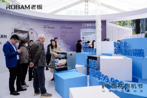 1681798498802176SIUZ.png 3.png