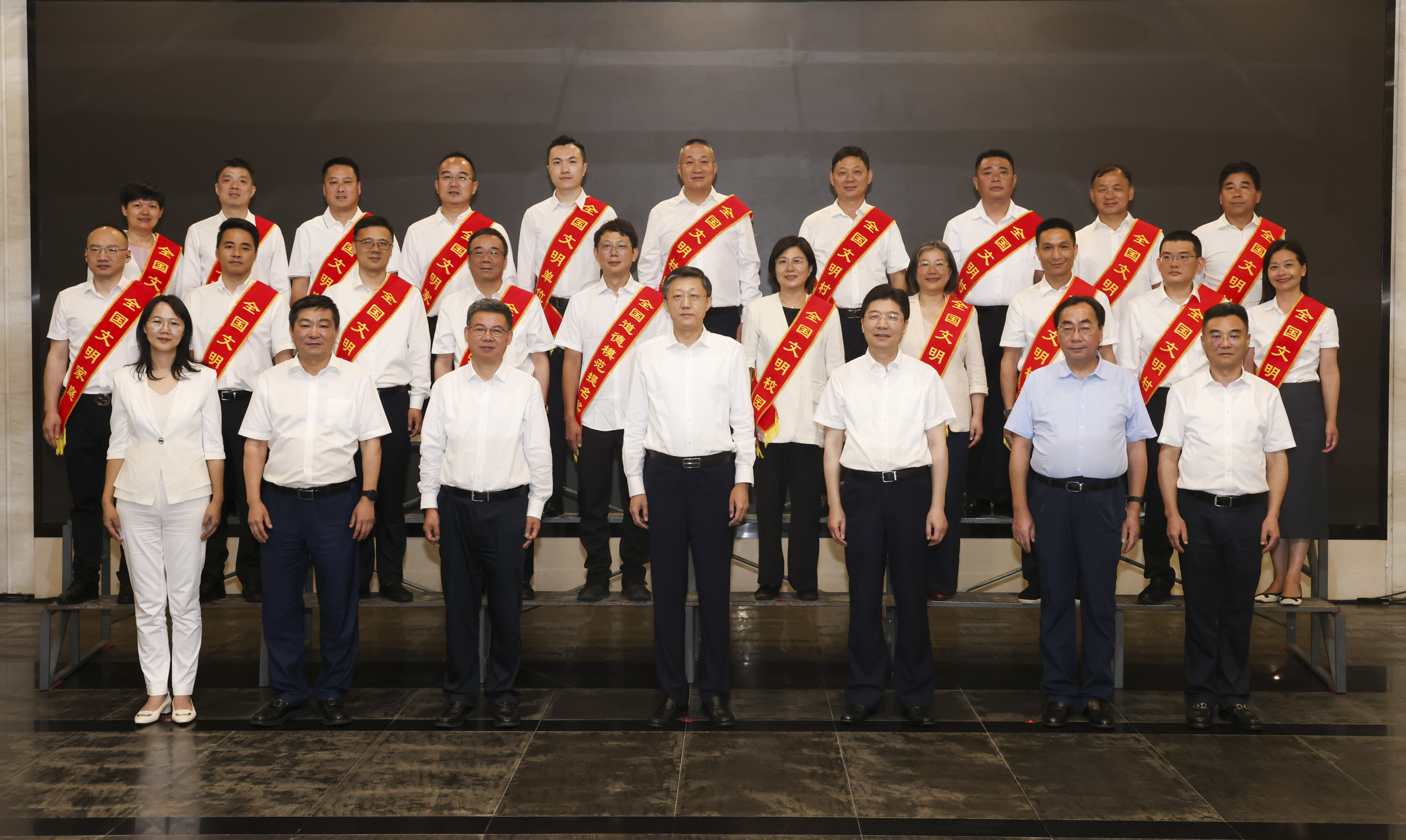 1750658106215389ab8c.png 图片1.png